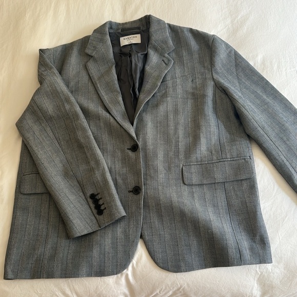 Aritzia Babaton Women’s 2 Atelier Oversized Tailored Blazer Herringbone Gray - Picture 4 of 11